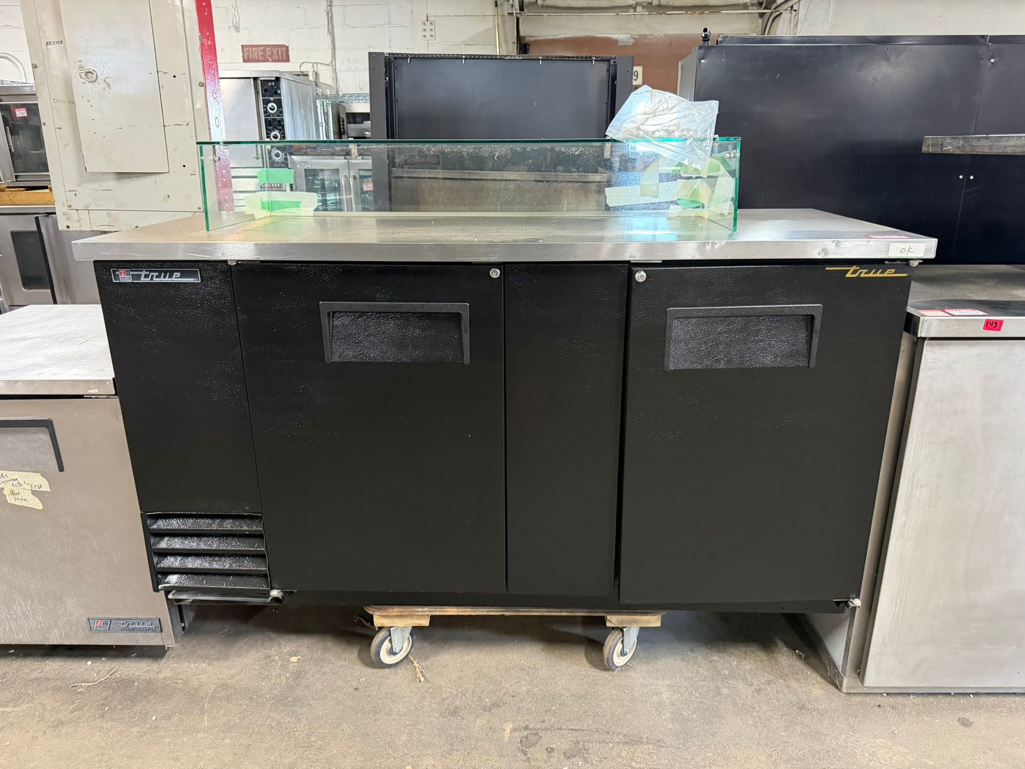 True TBB-3-HC 69″ Solid 2 Door Back Bar Refrigerator REFURBISHED CFE-0159 True TBB-3-HC 69″ Solid 2 Door Back Bar Refrigerator REFURBISHED CFE-0159